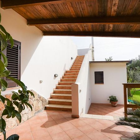 Casa Vacanza Russo Fernando Alimini Exterior photo