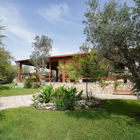Casa Vacanza Russo Fernando Alimini Exterior photo