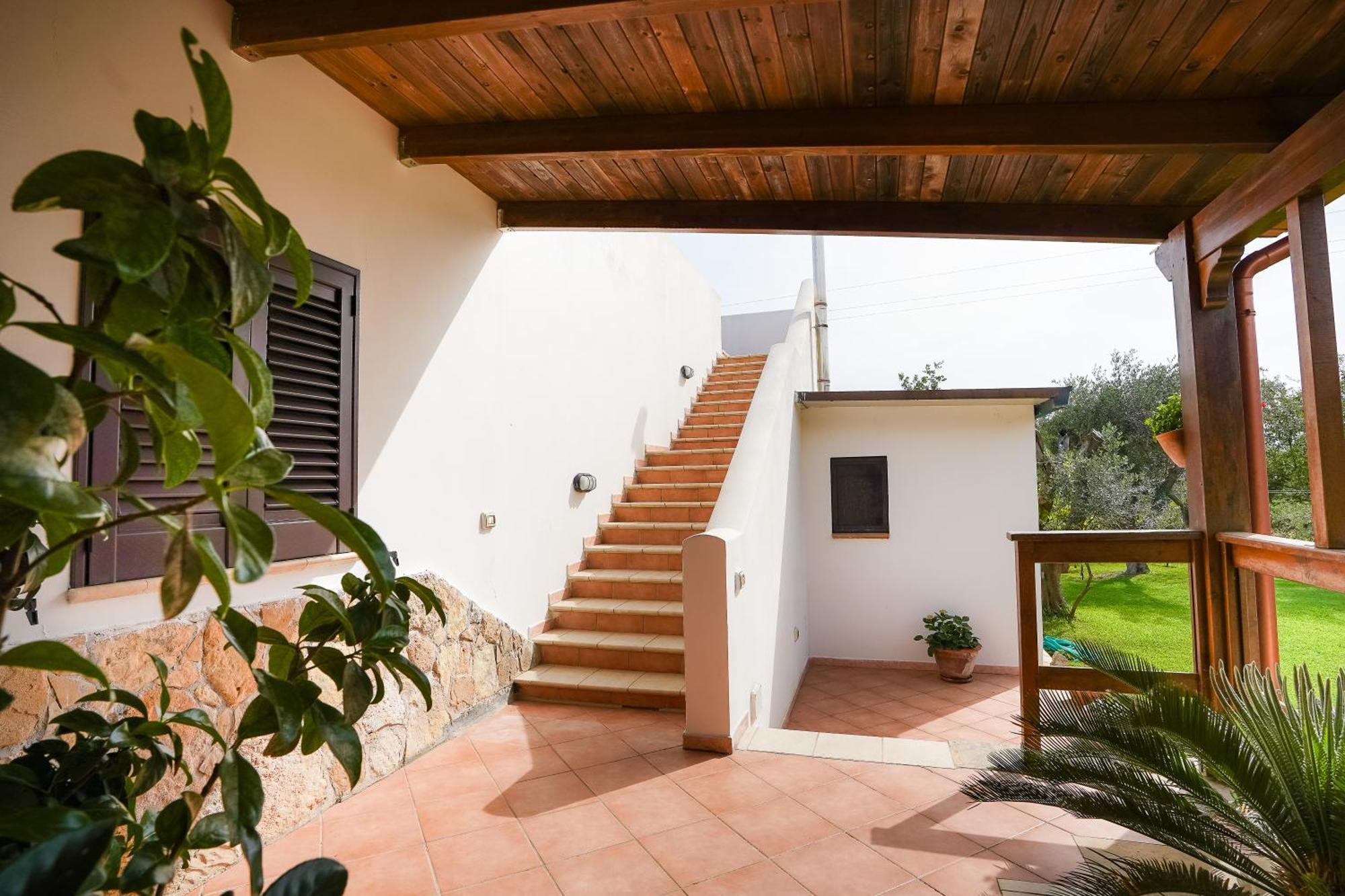 Casa Vacanza Russo Fernando Alimini Exterior photo